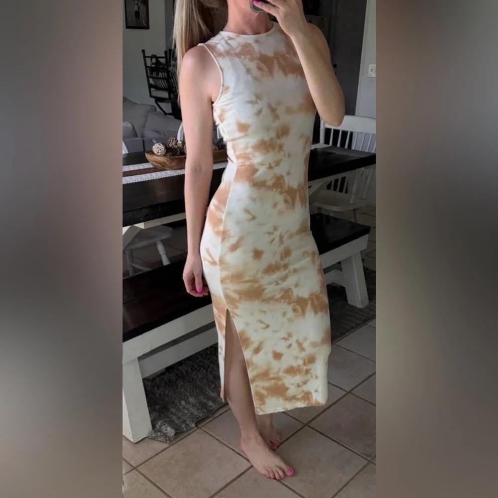Gianni Bini Gold Tan Tie Dyed Ribbed Bodycon Slimming Casual Maxi Dress - Picture 1 of 7